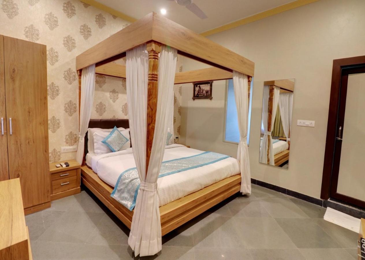 Keshav Resort Udaipur Exterior foto